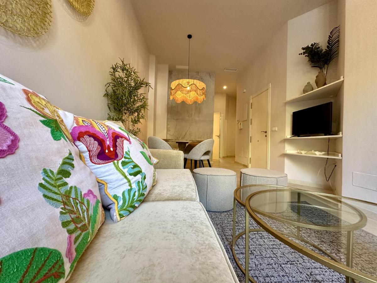 Urbe10 Pries Suite Malaga Exterior photo
