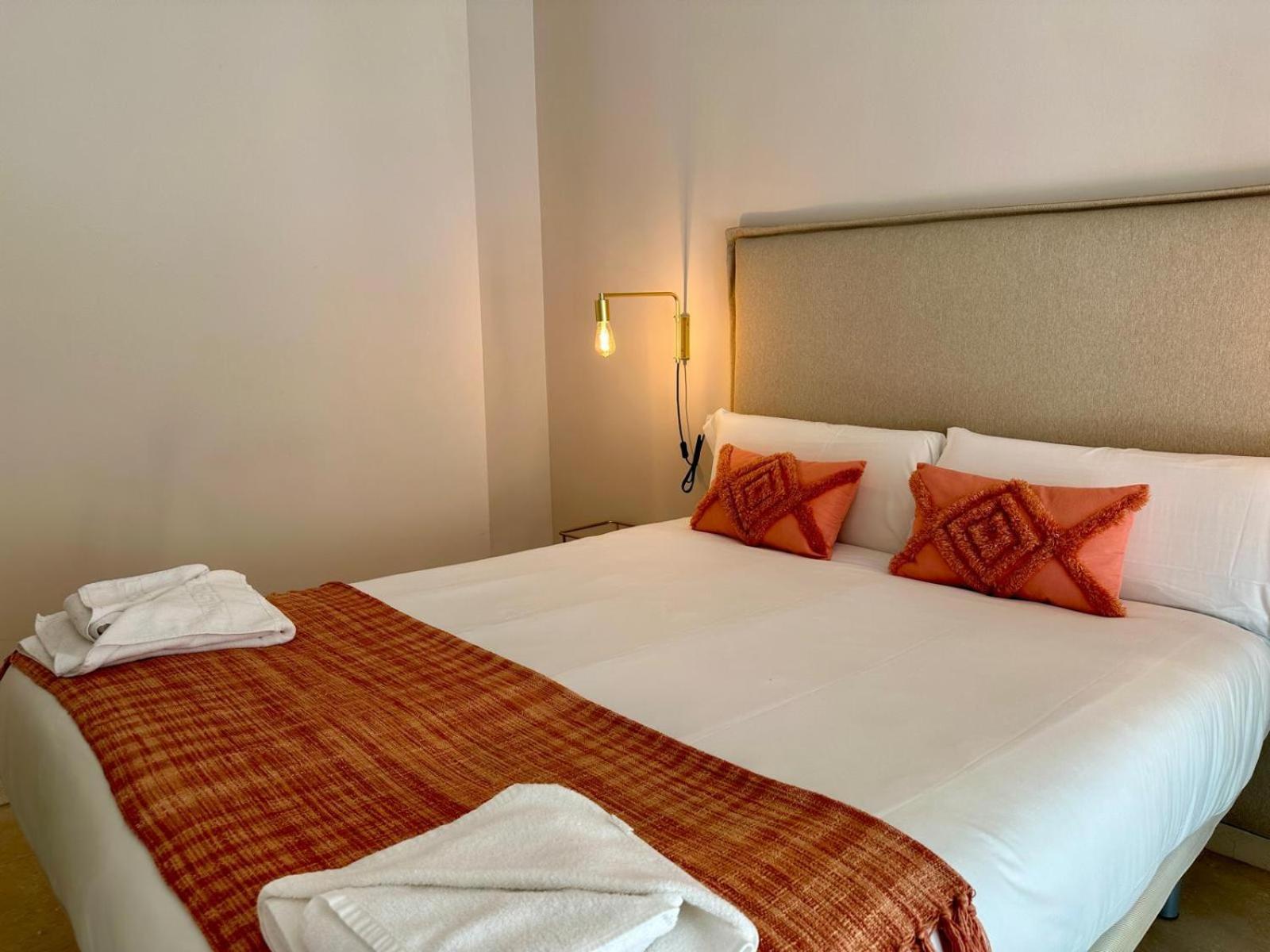Urbe10 Pries Suite Malaga Exterior photo