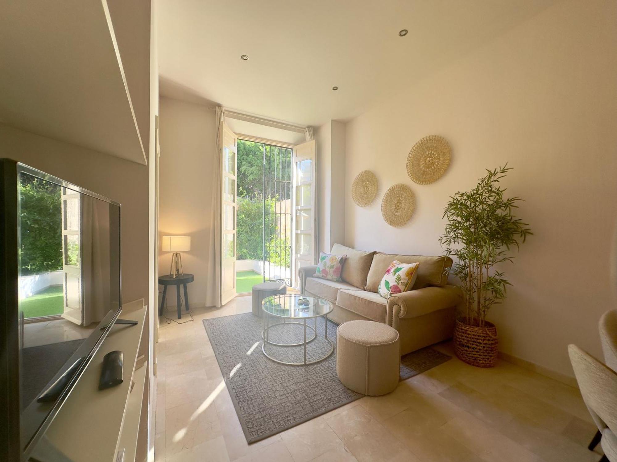 Urbe10 Pries Suite Malaga Exterior photo