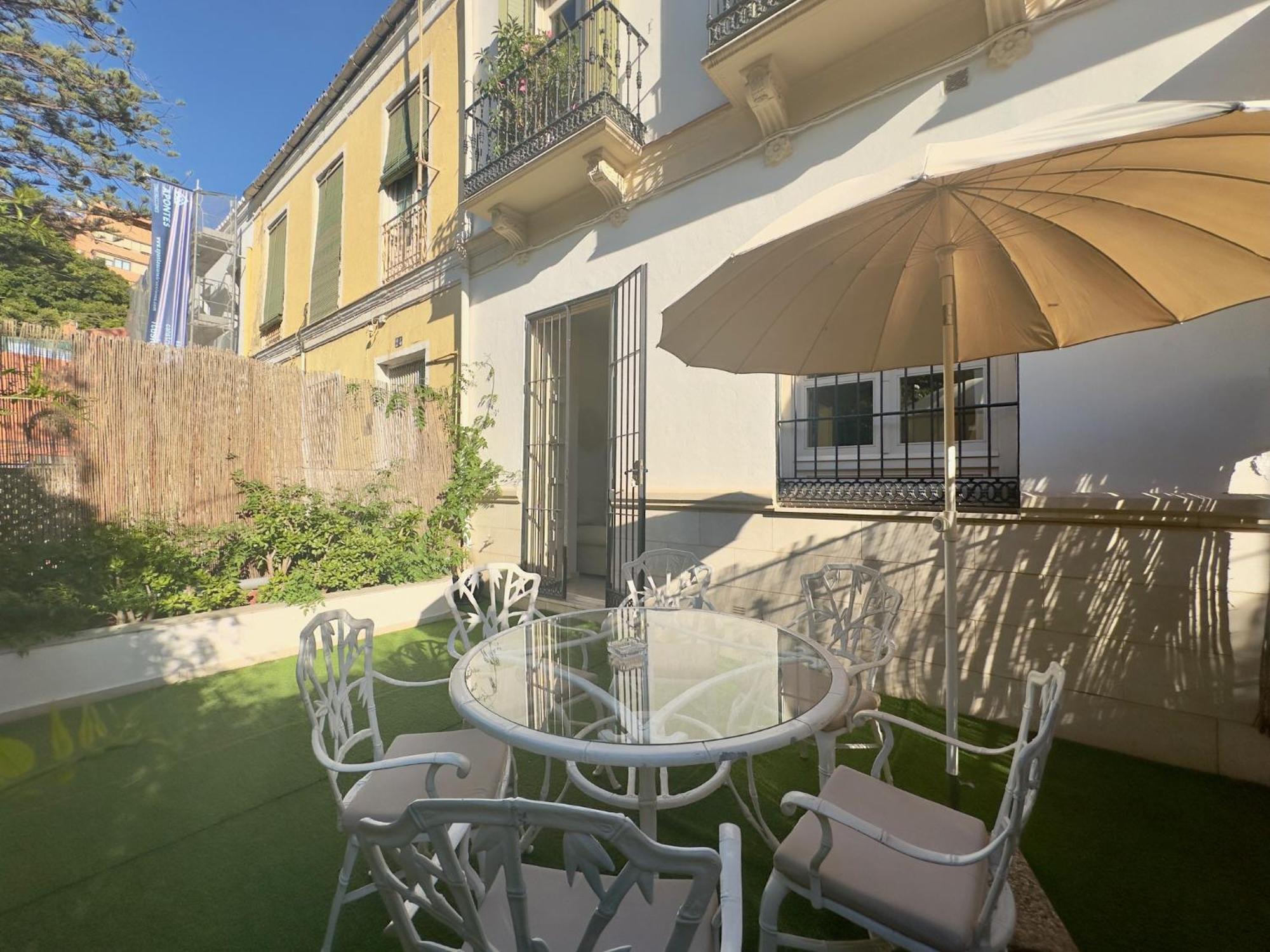 Urbe10 Pries Suite Malaga Exterior photo