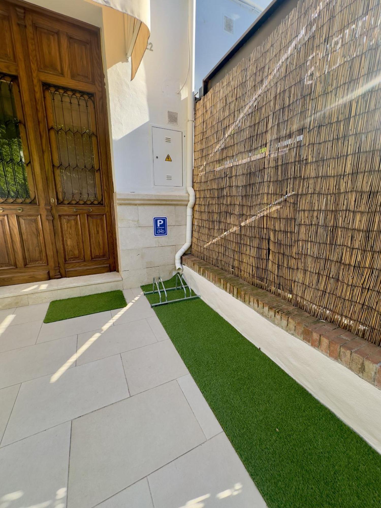 Urbe10 Pries Suite Malaga Exterior photo